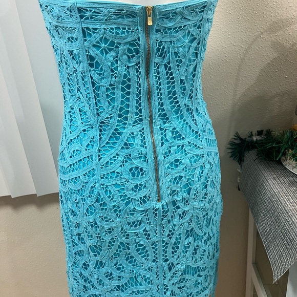 Lilly Pulitzer Embroiled/Crochet dress size small. - Picture 4 of 16
